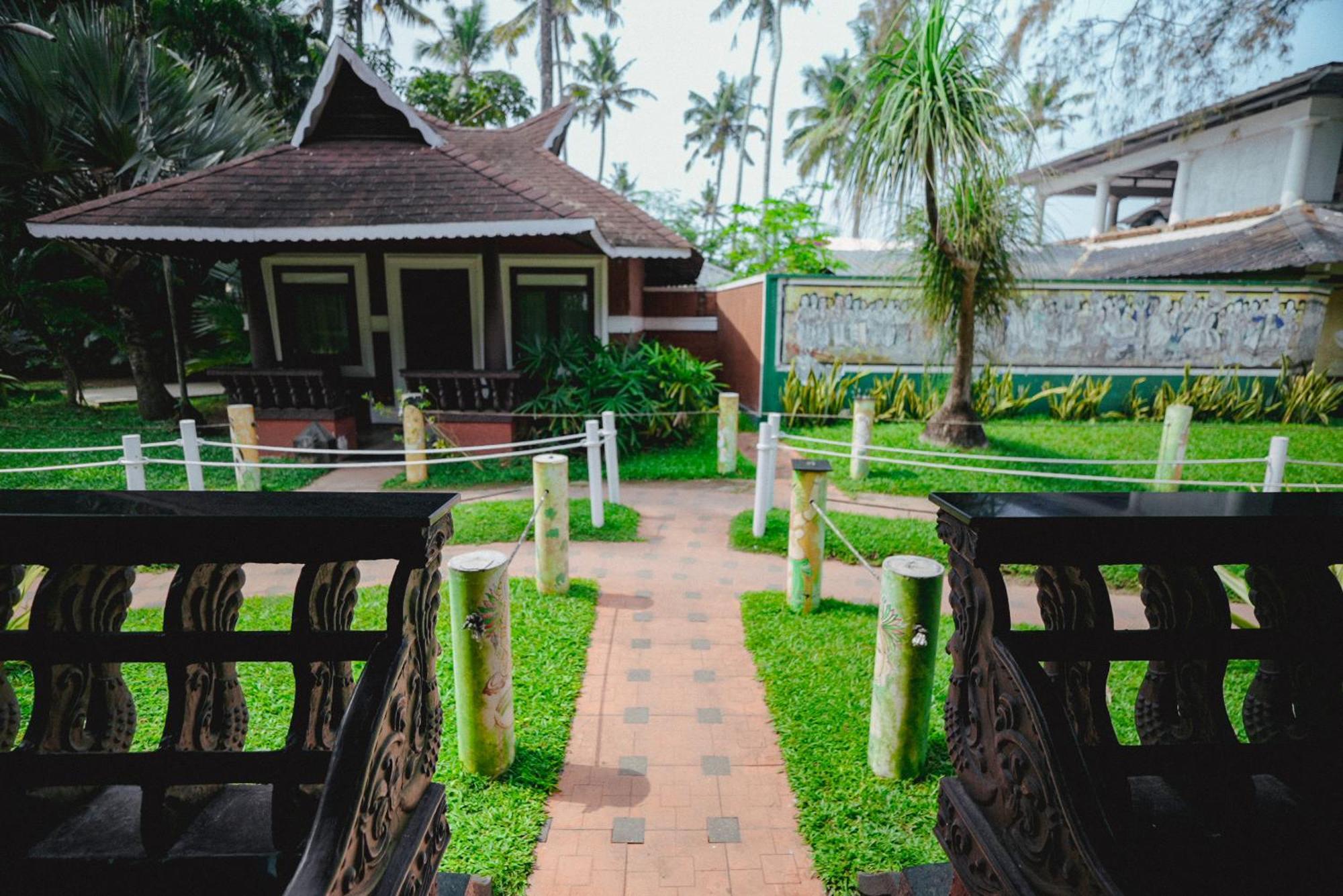 Clafouti Beach Resort - A Seafacing Resort Varkala Exterior foto