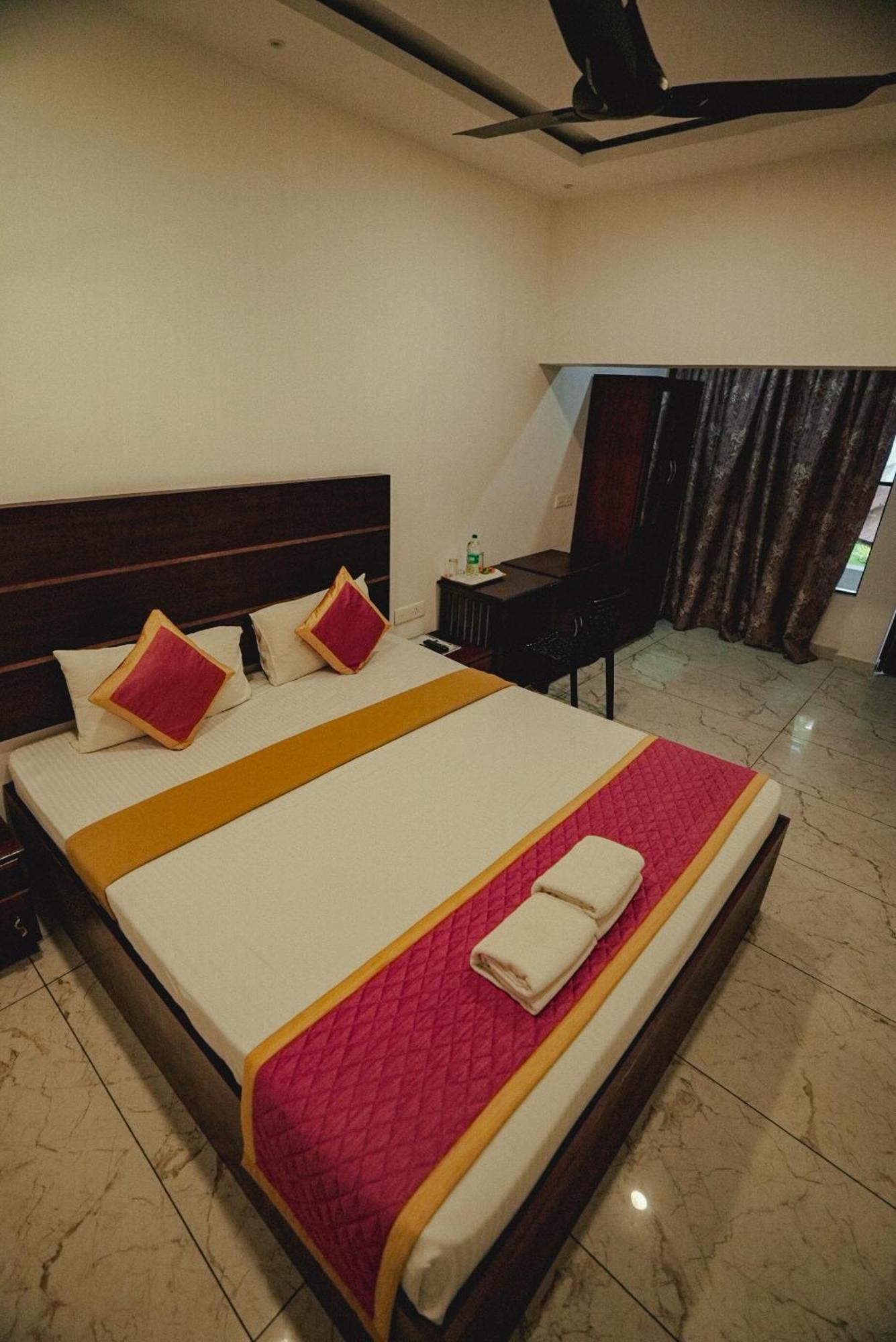 Clafouti Beach Resort - A Seafacing Resort Varkala Exterior foto