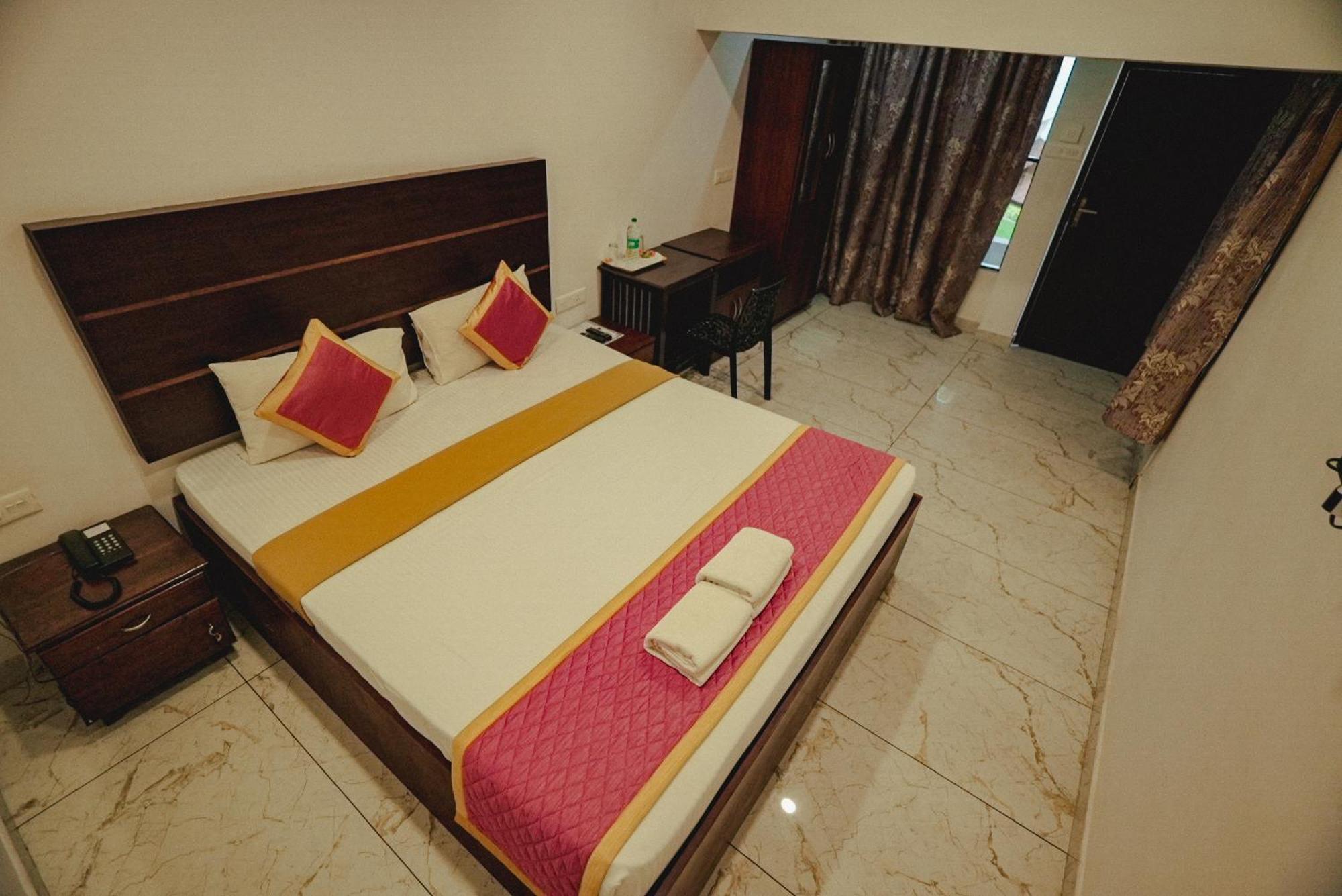 Clafouti Beach Resort - A Seafacing Resort Varkala Exterior foto
