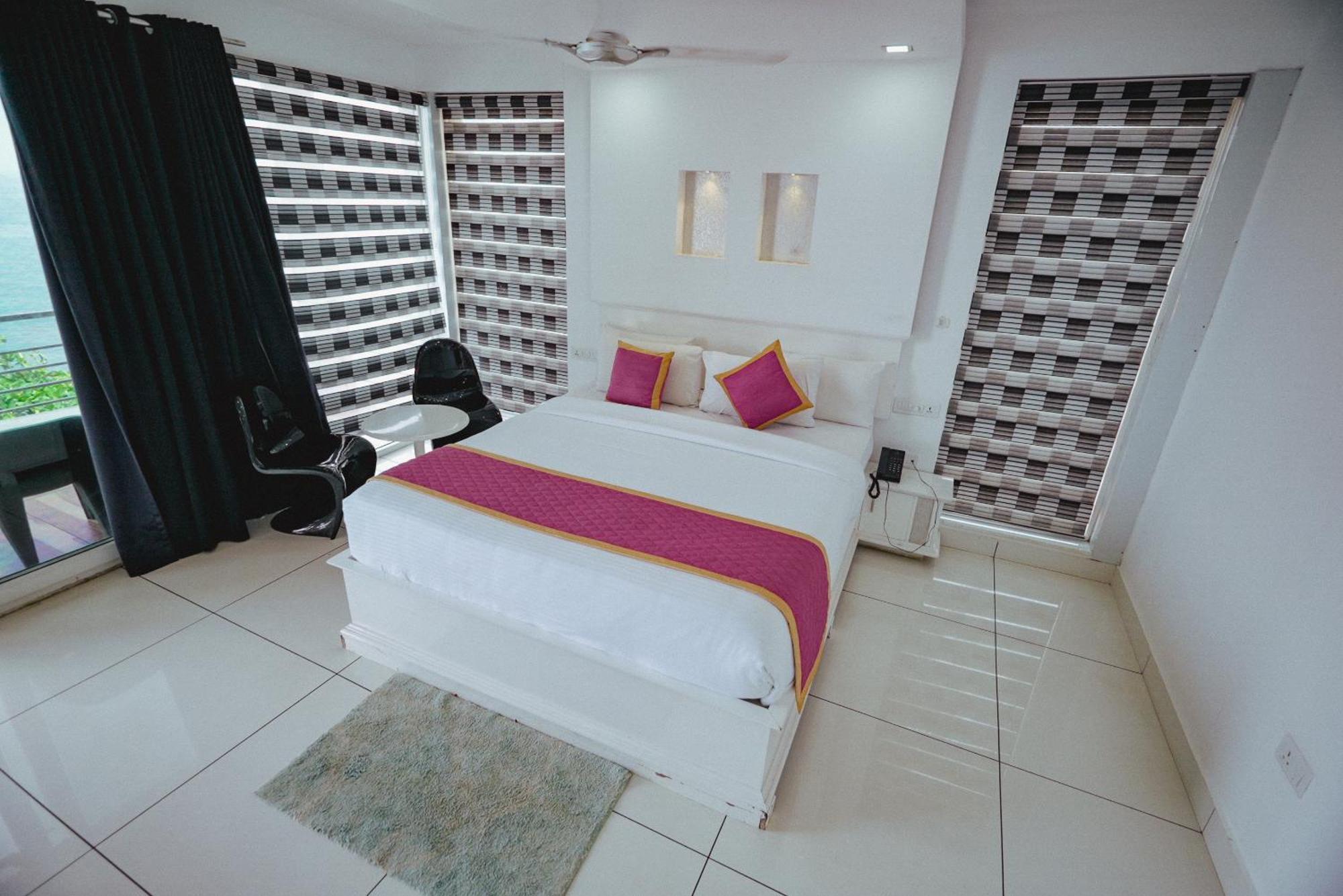 Clafouti Beach Resort - A Seafacing Resort Varkala Exterior foto