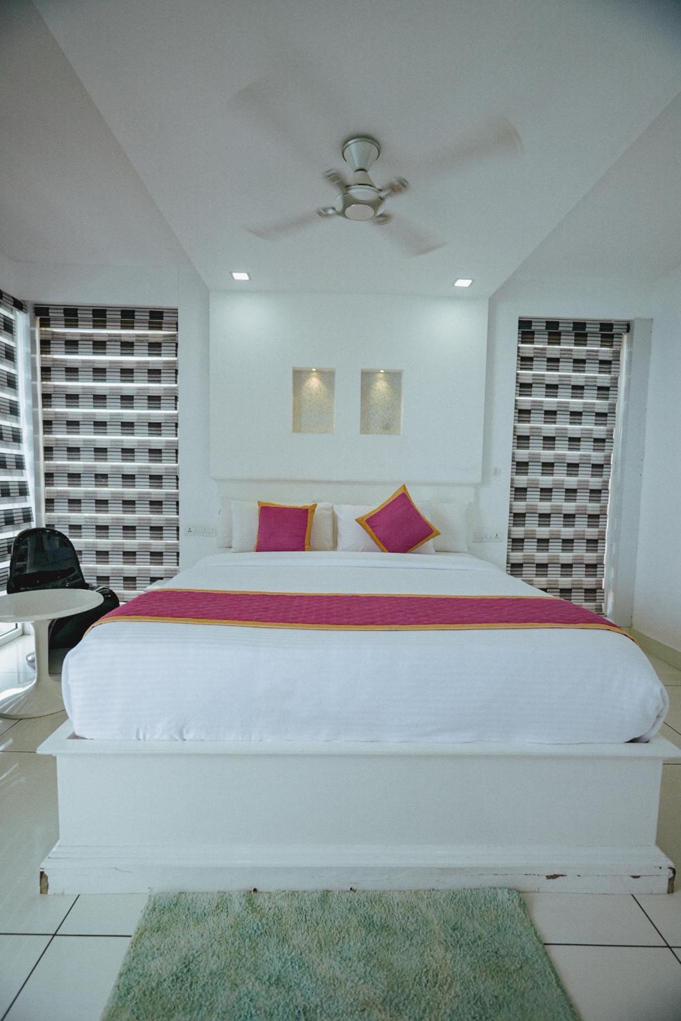 Clafouti Beach Resort - A Seafacing Resort Varkala Exterior foto