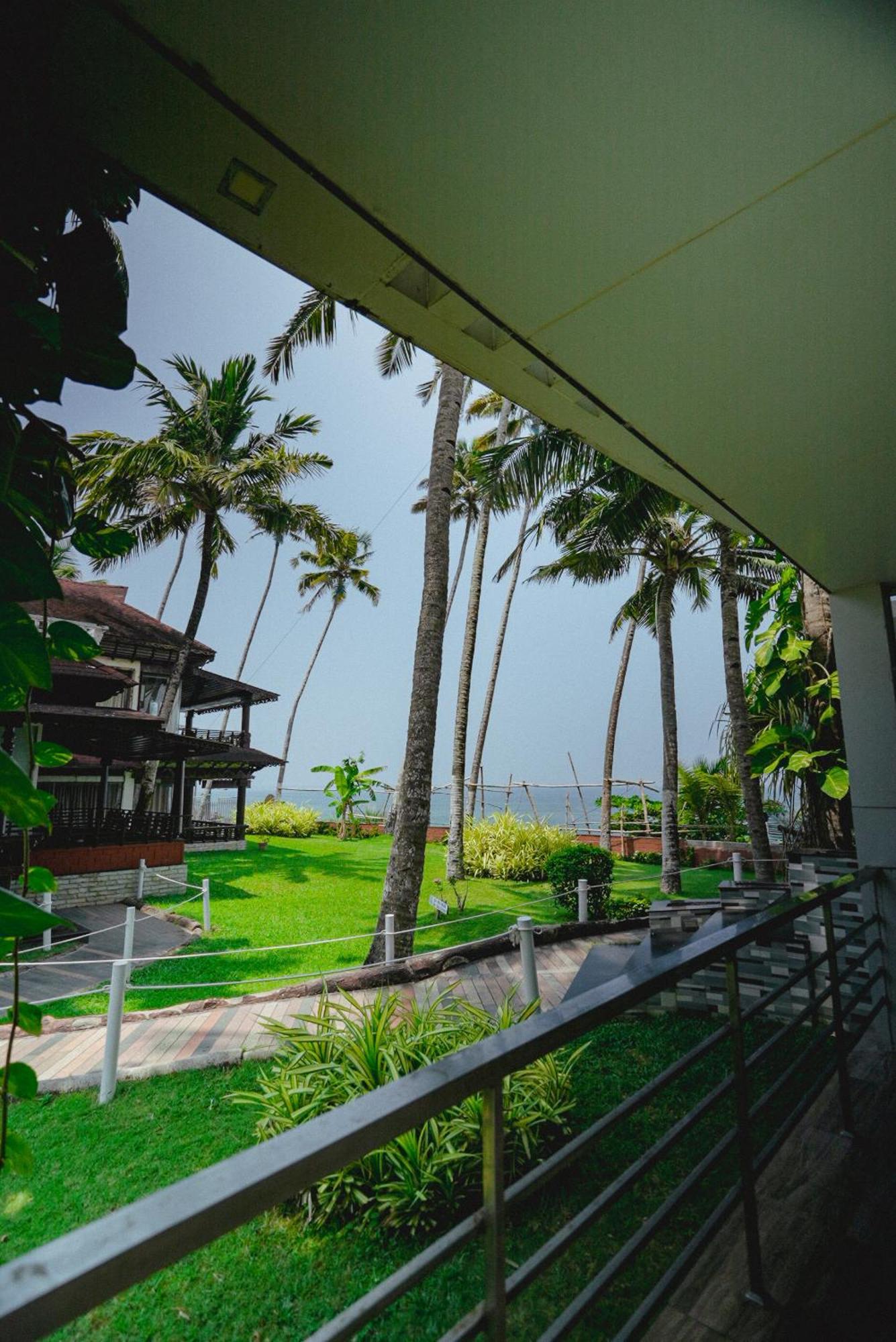 Clafouti Beach Resort - A Seafacing Resort Varkala Exterior foto