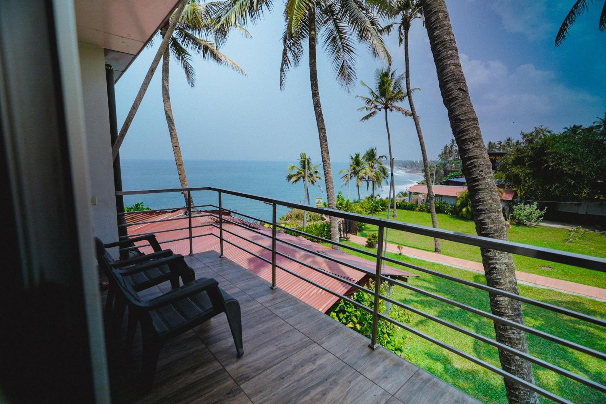 Clafouti Beach Resort - A Seafacing Resort Varkala Exterior foto