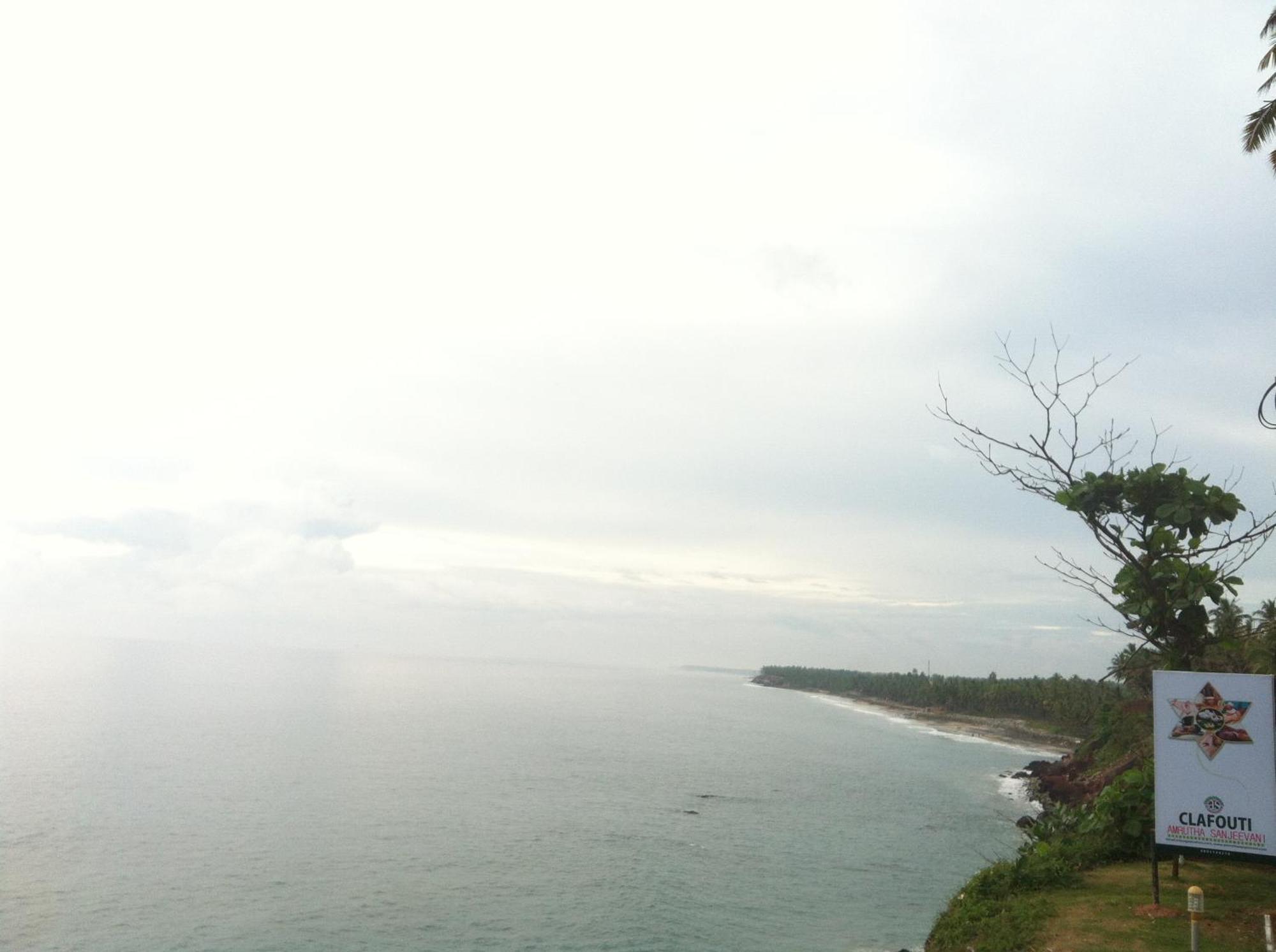 Clafouti Beach Resort - A Seafacing Resort Varkala Exterior foto